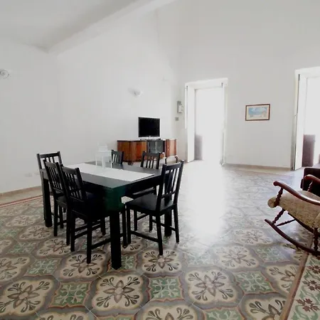 Le Tre Isole - By Ap דירה *